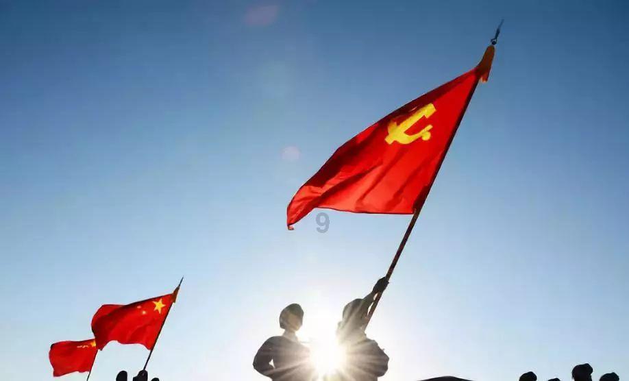 贵平高速南明河特大桥主墩已封顶