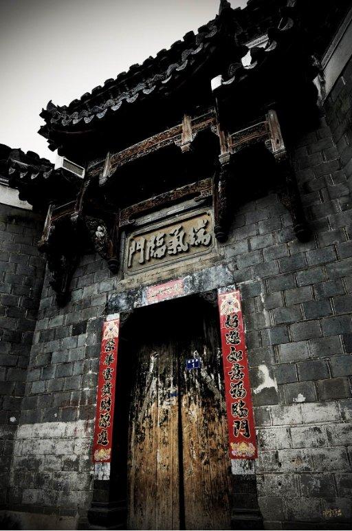 给宝宝剪指甲不小心剪掉了一坨肉，该不该去医院检查一下？游戏画面